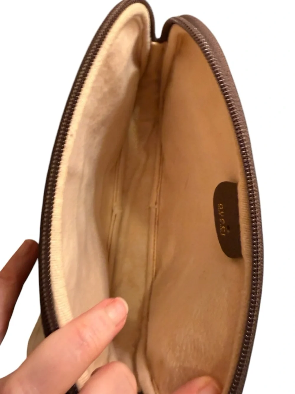 Vintage Gucci Brown GG Supreme Canvas Crossbody Bag - Picture 13 of 16